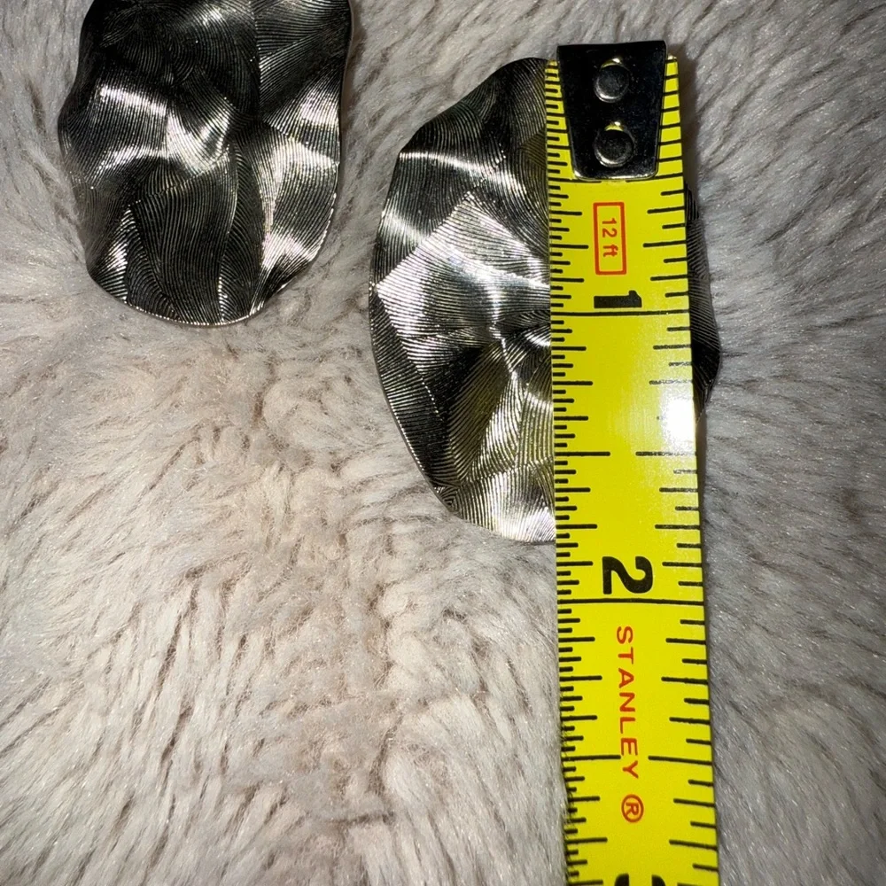 Waves Oversized Stud Earring Line Crumpled‎ Pierced Ear Statement Silver Tone